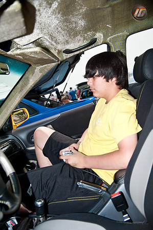 STM2011_041